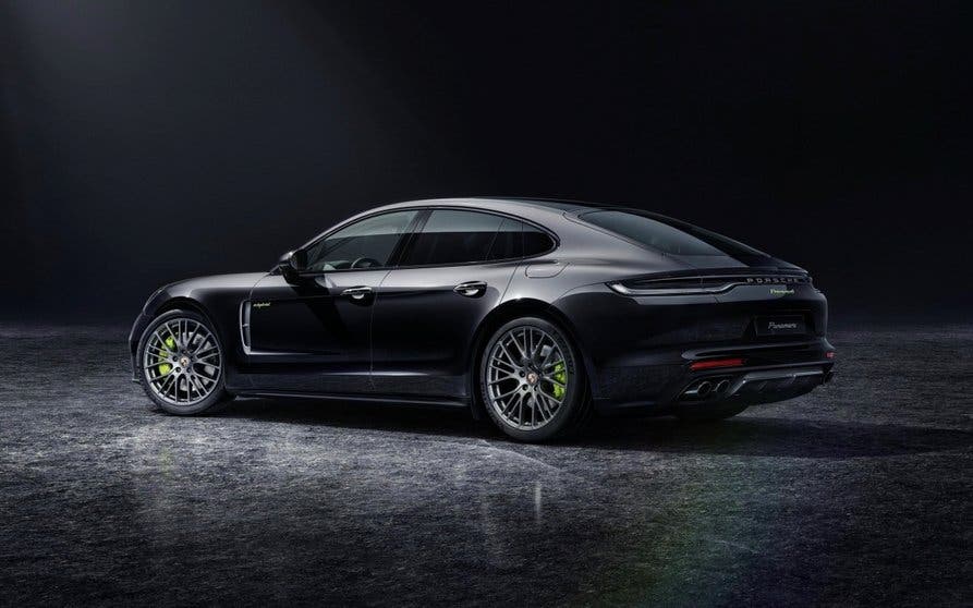 porsche-panamera-4-ehybrid-platinum-edition_portada