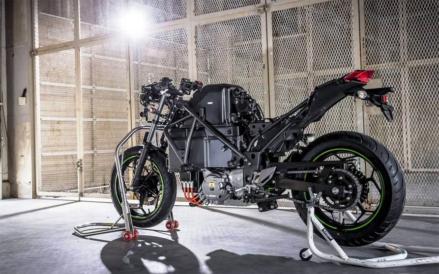 Kawasaki dará a conocer durante el EICMA su primer modelo enteramente eléctrico