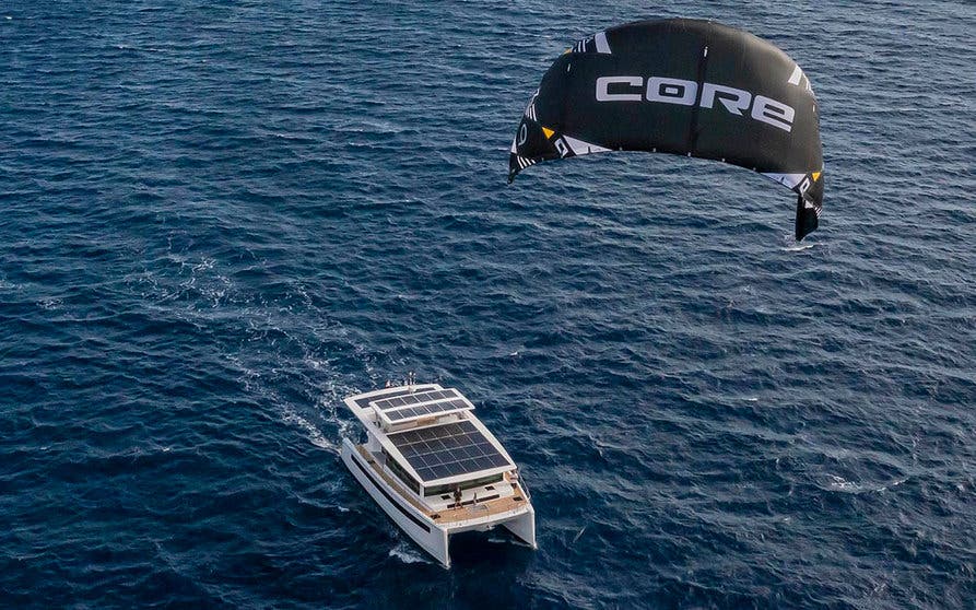 Silent Yachts SILENT-60 ala cometa