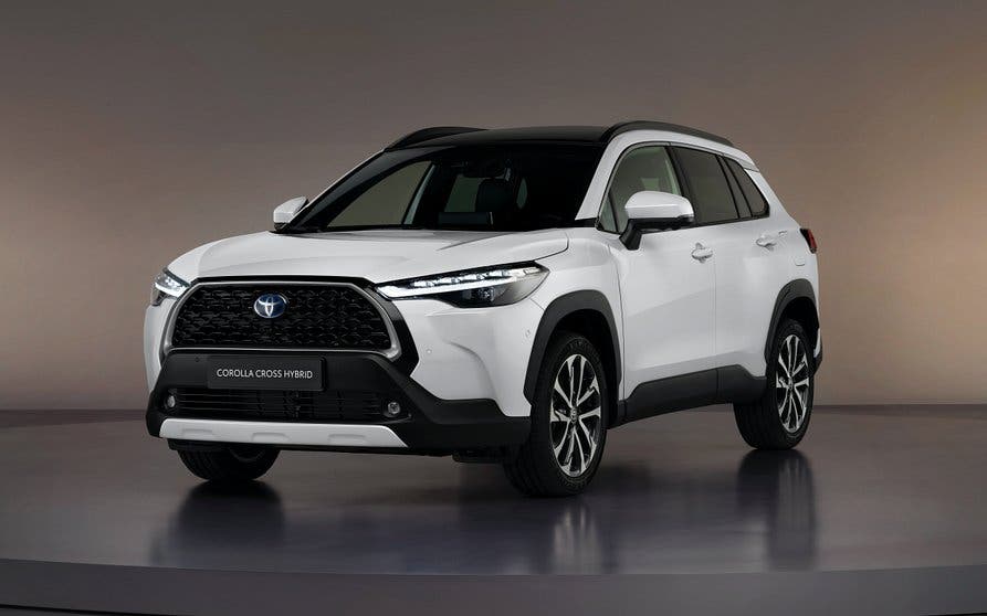 Toyota Corolla Cross Electric Hybrid 2022 (3)