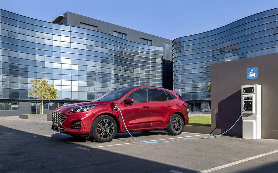 CATL acuerda ser suministrador para los modelos eléctricos de Ford en China