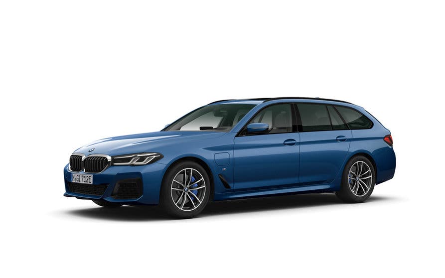 El BMW i5 estrenará la variante de carrocería Touring