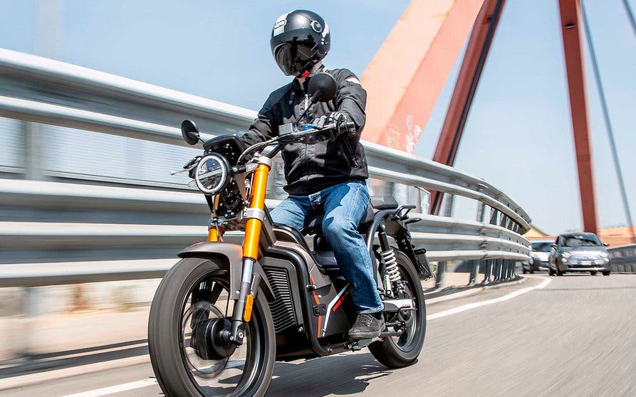 moto de Nuuk Mobility