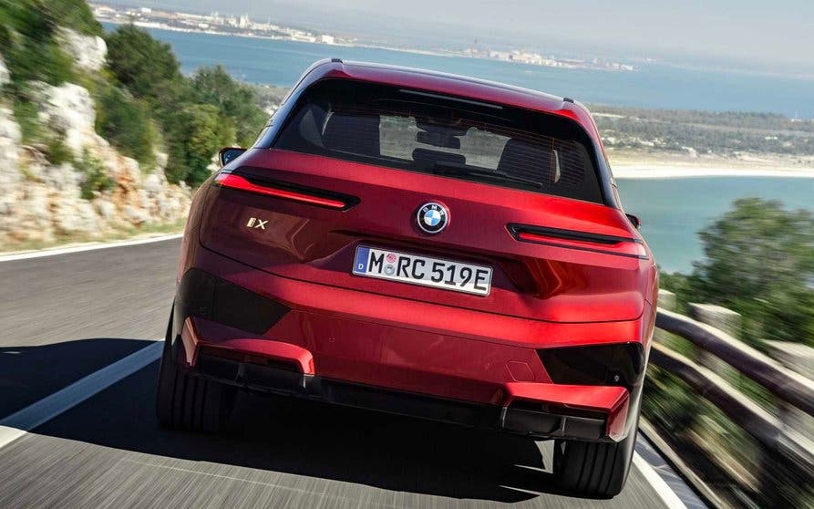 BMW iX eléctrico.