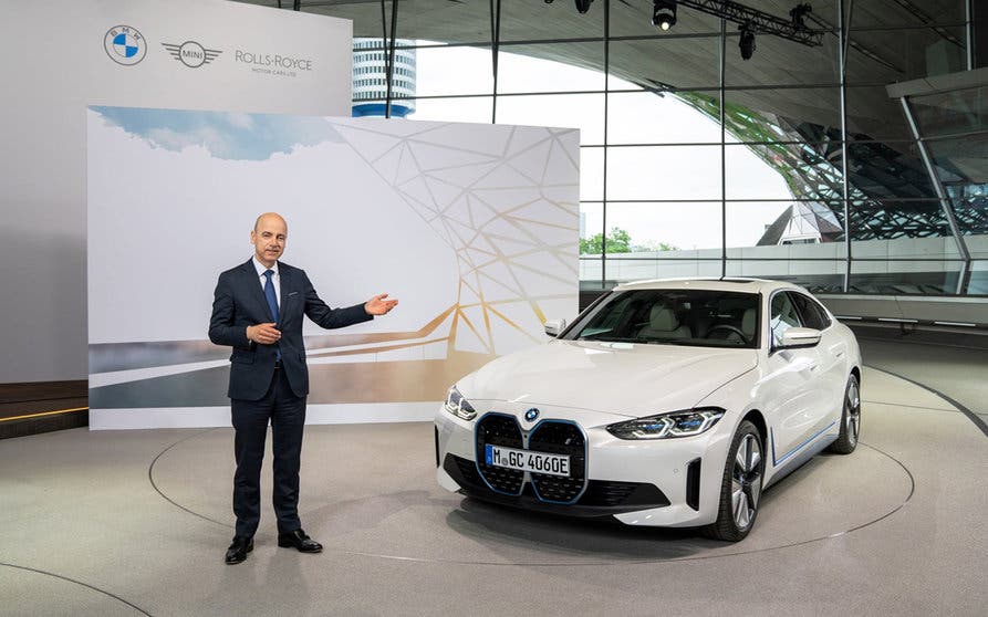 En BMW piensan que la red de abastecimiento de eléctricos es deficitaria
