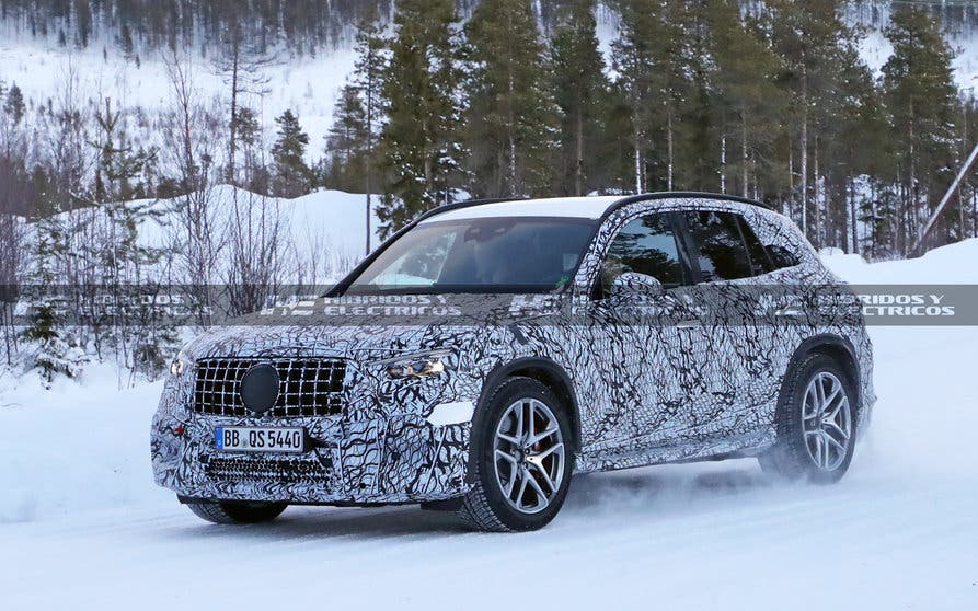 Mercedes AMG GLC63 3