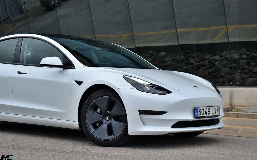 Model 3 portada