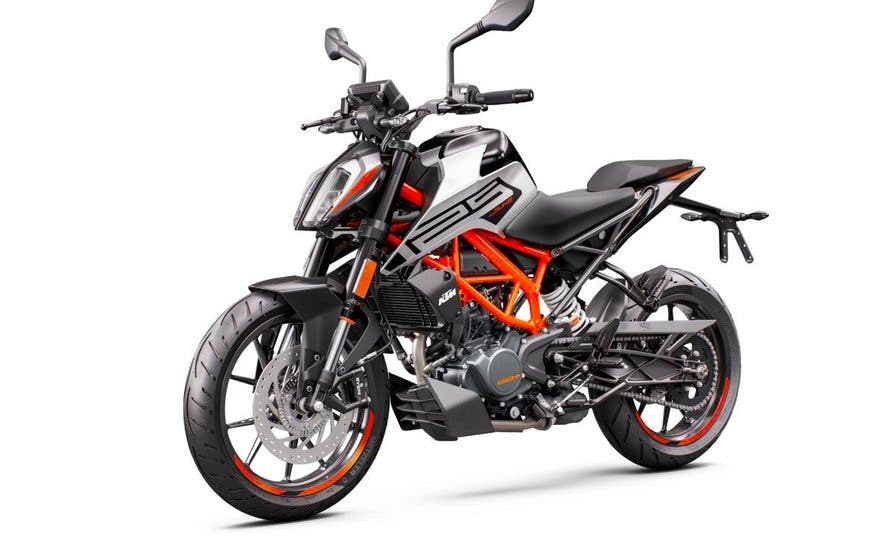 KTM Duke 125.