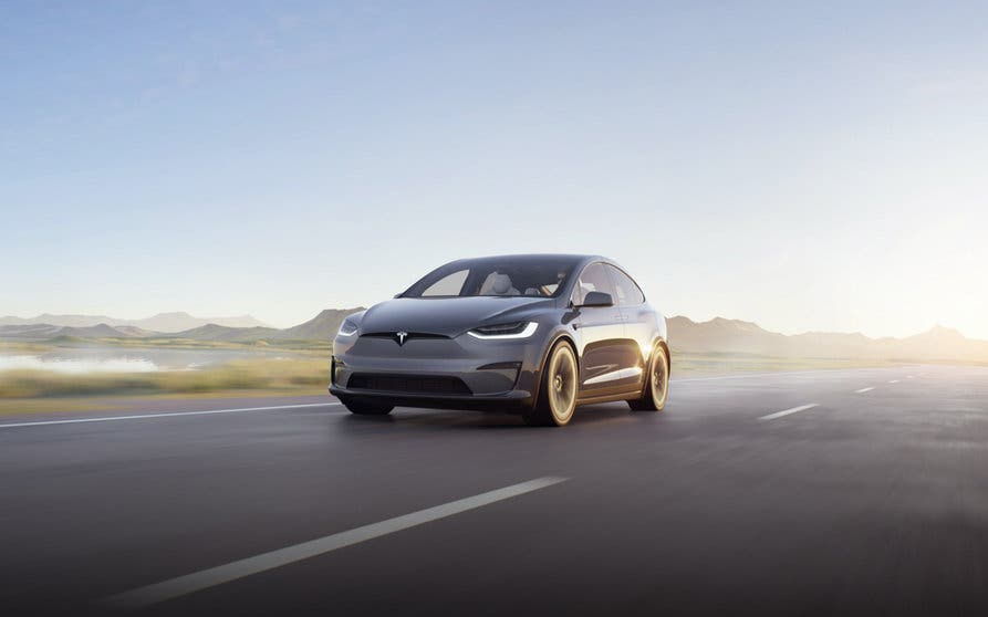tesla-model-x-2022