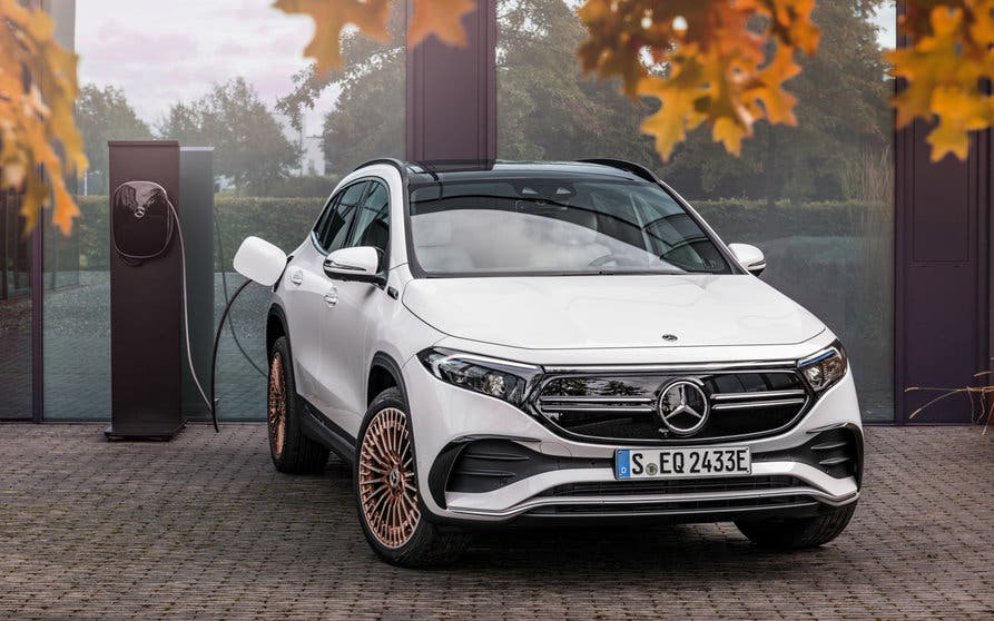 Mercedes-EQA 250
