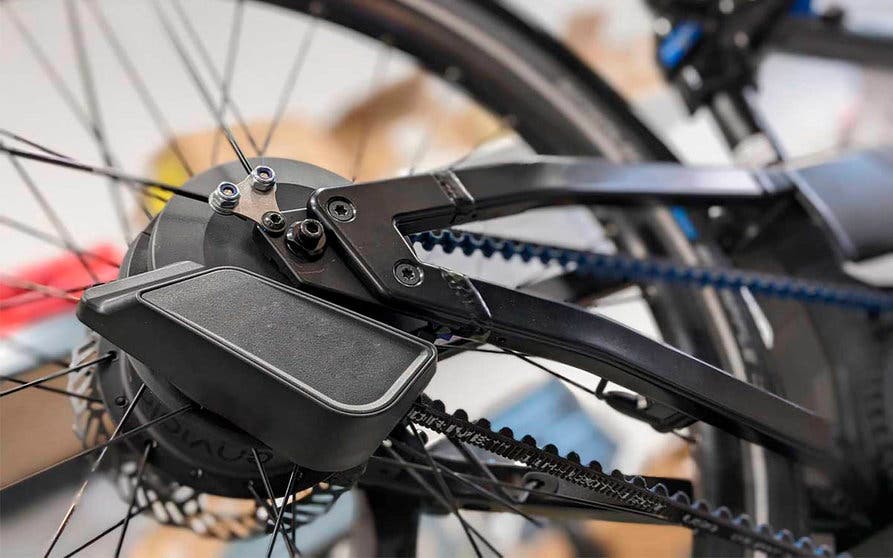 bicicleta electrica Iweech 24S+ caja de cambios inlteligencia artificical-portada