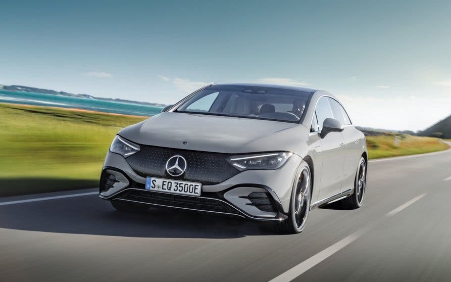 Mercedes-EQE 350