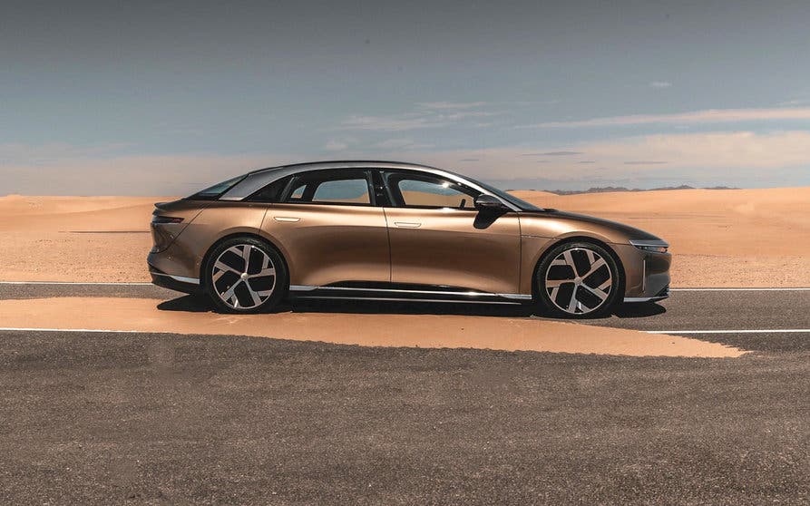 lucid-air-arabia-saudi (1)