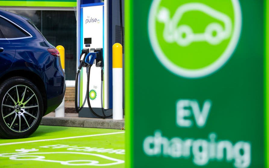 vehiculos-electricos-españa-2030