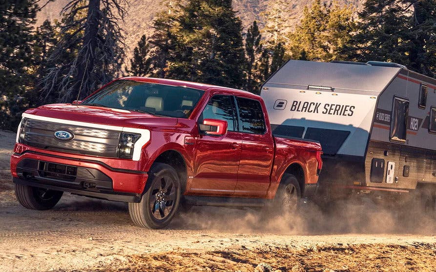 Intelligent Range Ford F-150 Lightning pick-up electrica-portada
