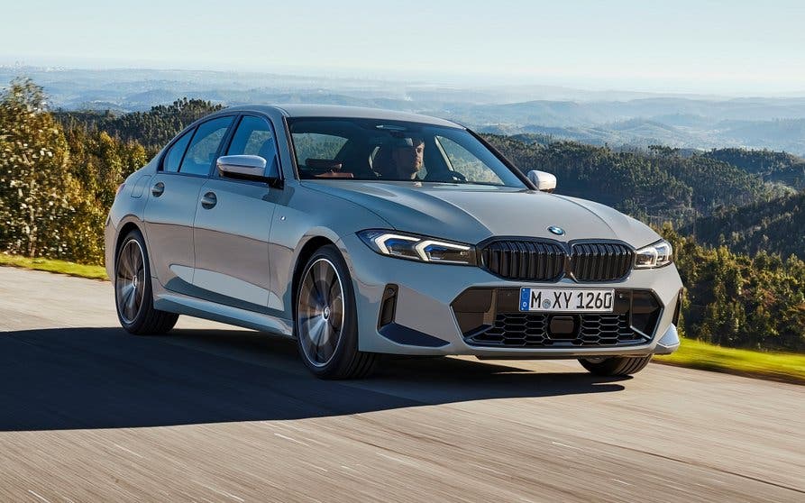 P90462487_highRes_the-new-bmw-3-series