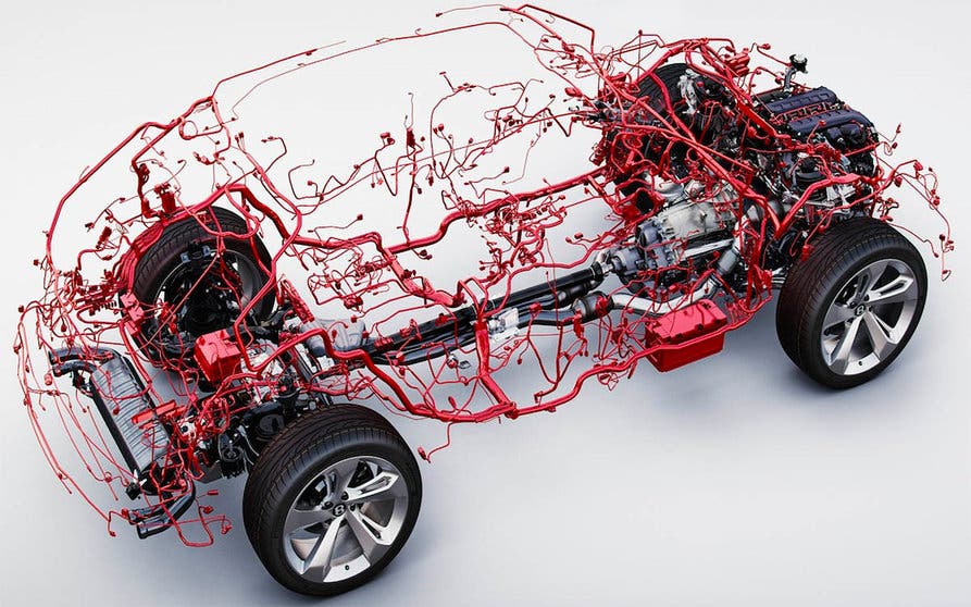 arnes cables fin motor combustion impulso coche electrico-portada