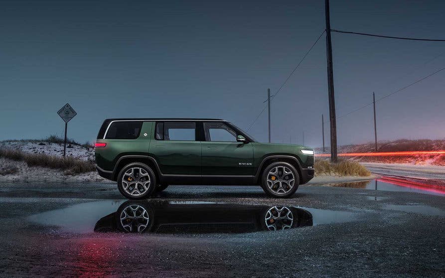 Rivian tiene problema para las entregas de sus dos modelos