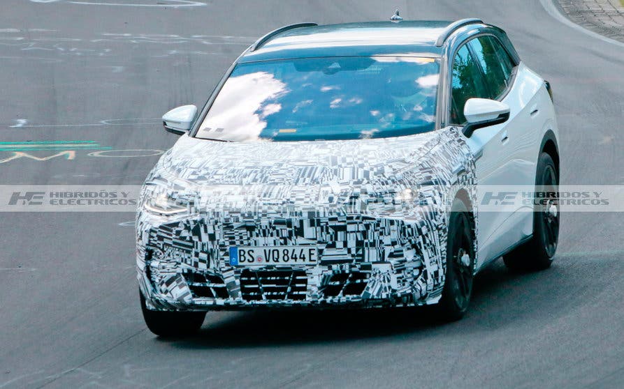 Cupra Tavascan mule 4