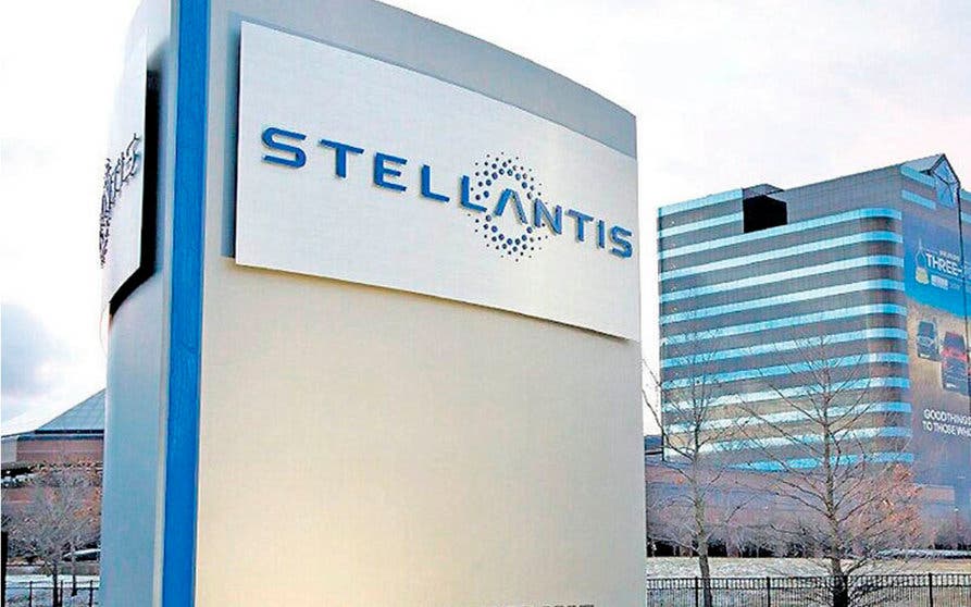 Stellantis coches elctricos baratos colapso mercaso-portada