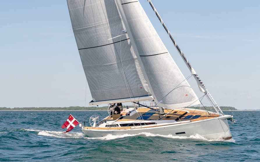 X-Yachts inicia la comercialización de su primer yate de lujo totalmente eléctrico