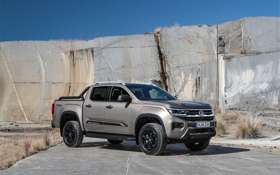 Volkswagen-Amarok-2023-Delantera