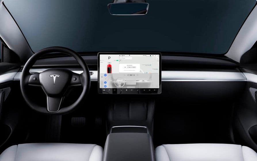FIn conectividad gratuita estandar tesla-portada