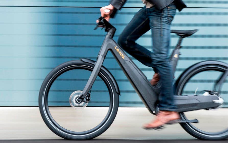 Leaos Carbon Pure bicicleta electrica carbono-portada