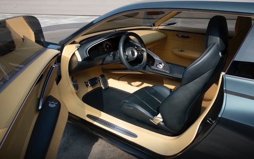 Genesis-X-Speedium-Coupe-EV-Interior