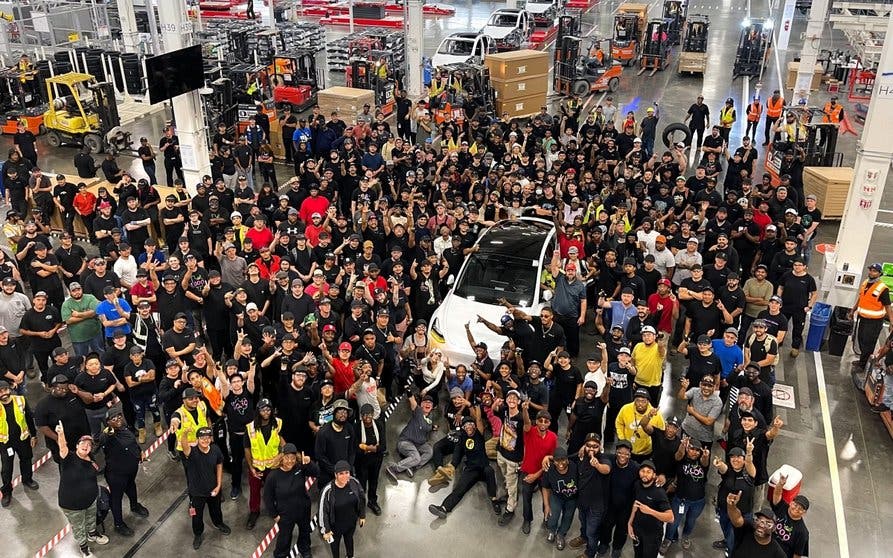 Unidad-10000-Tesla-Austin