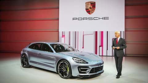 Porsche Panamera Sport Turismo, prototipo híbrido enchufable. Salón del Automóvil de París