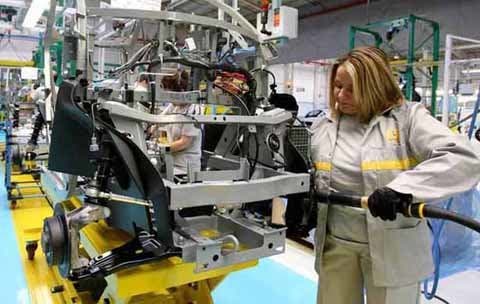 Valladolid y Renault firman un protocolo para potenciar el coche eléctrico