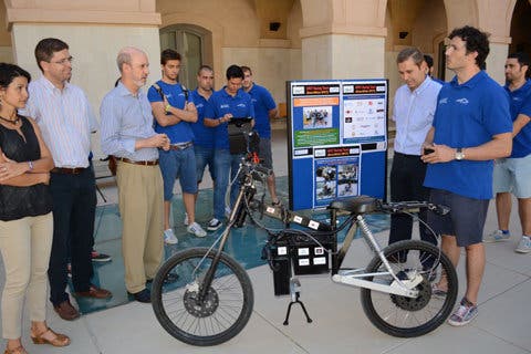 ‘UPCT Racing Team’ desarrolla una moto eléctrica para competir