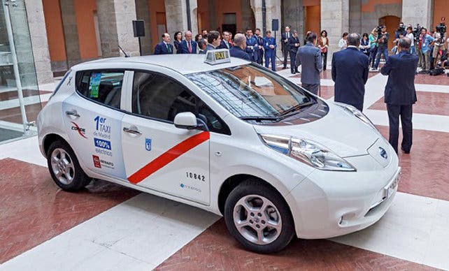 Los taxis eléctricos de Nissan superan ya los 367.000 kilómetros libres de emisiones contaminantes en España.