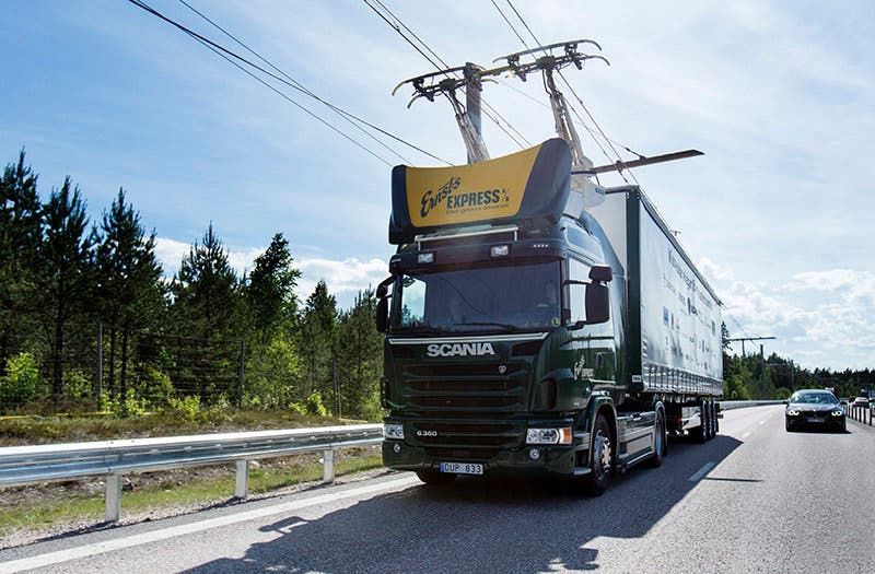 Electric road hybrid truck, Scania G 360 4x2 (Hybrid Truck with Siemens pantograph on the roof)Gävle, SwedenPhoto: Tobias Ohls 2016