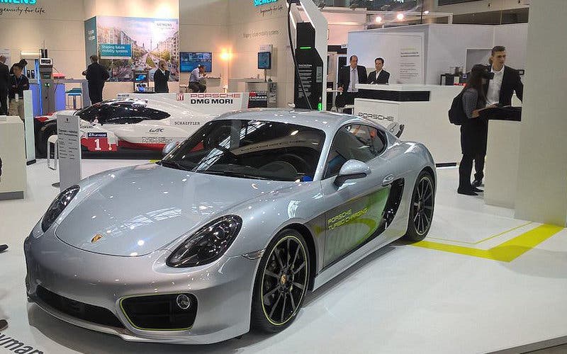 Porsche Cayman E Volution