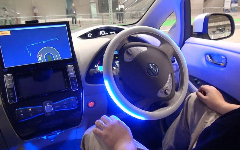 YOKOHAMA, Japan (Oct. 4, 2013) - Nissan Motor Co., Ltd.'s Autonomous Drive technology has won the Grand Prix in the CEATEC Innovation Awards, the top prize. It was awarded by a panel of independent US journalists working in the fields of IT and consumer electronics.