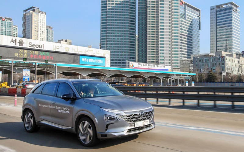 Hyundai Showcases World's First Self-driven Fuel Cell Electric Vehicle - SEOUL, Feb. 4, 2018 ñ A fleet of Hyundai Motor Companyís next generation fuel cell electric cars have succeeded in completing a self-driven 190 kilometers journey from Seoul to Pyeongchang. This is the first time in the world that level 4 autonomous driving has been achieved with fuel cell electric cars, the ultimate eco-friendly vehicles. (PRNewsfoto/Hyundai Motor America)