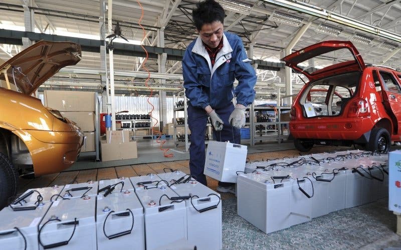 china-electric-vehicles-batteries-2017-e1506501340955