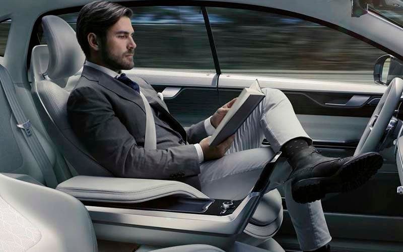 El futuro del automóvil, eléctrico y autónomo