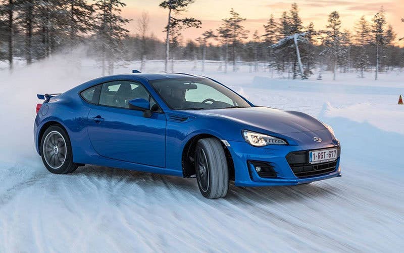 subaru_brz_ficha_2018_p_1920x1600c