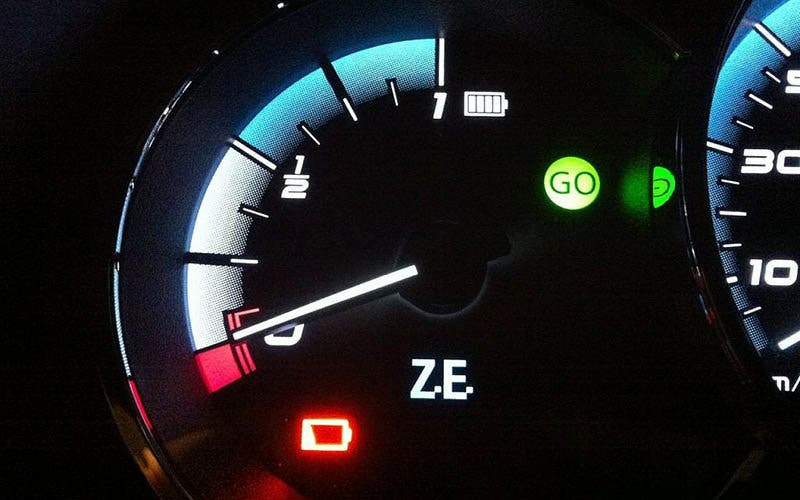 bateria-puntos-recarga-renault-fluence