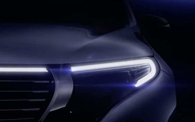 mercedes-eqc-teaser