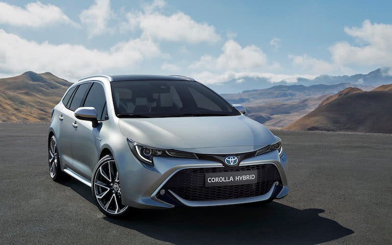 toyotacorollahybridtouringsports1