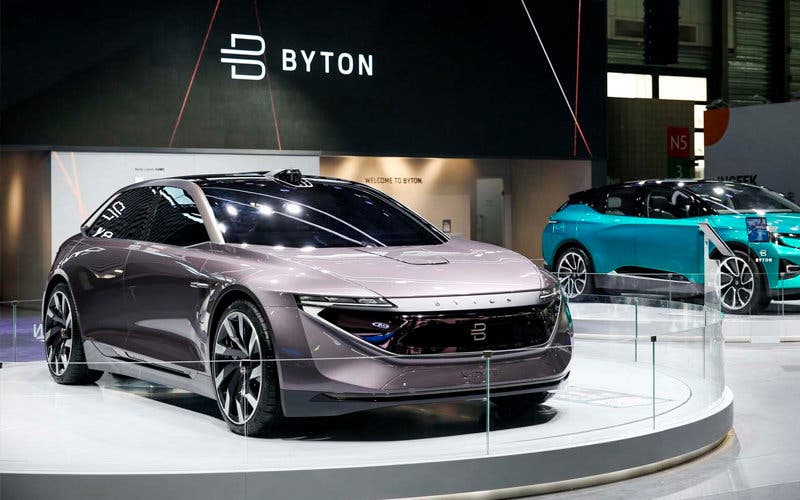 Byton-1