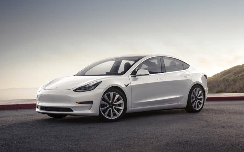 Tesla Model 3.