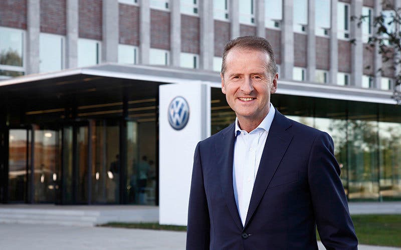 Volkswagen-CEO-Herbert-Diess-vehículo-eléctrico