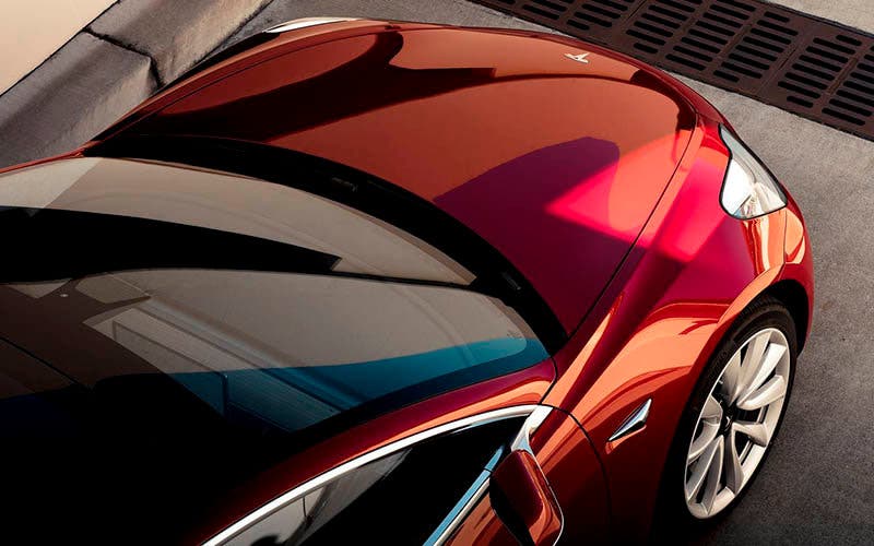Tesla prometió una versión del Model 3 por 35.000 dólares en Estados Unidos