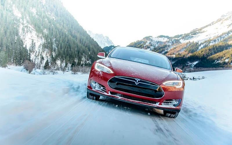 Las bajas temperaturas pueden reducir la autonomía de un coche eléctrico hasta en un 41%
