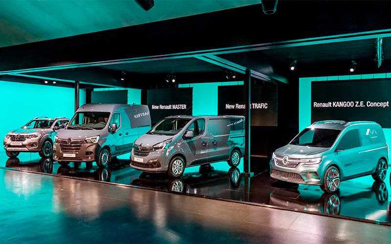 Renault presenta la renovación de su gama de vehículos eléctricos comerciales